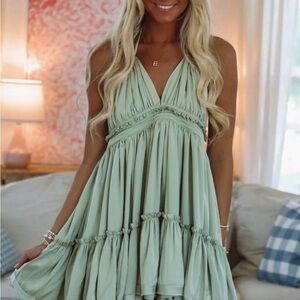 Chic Mint Green Halter Midi Dress